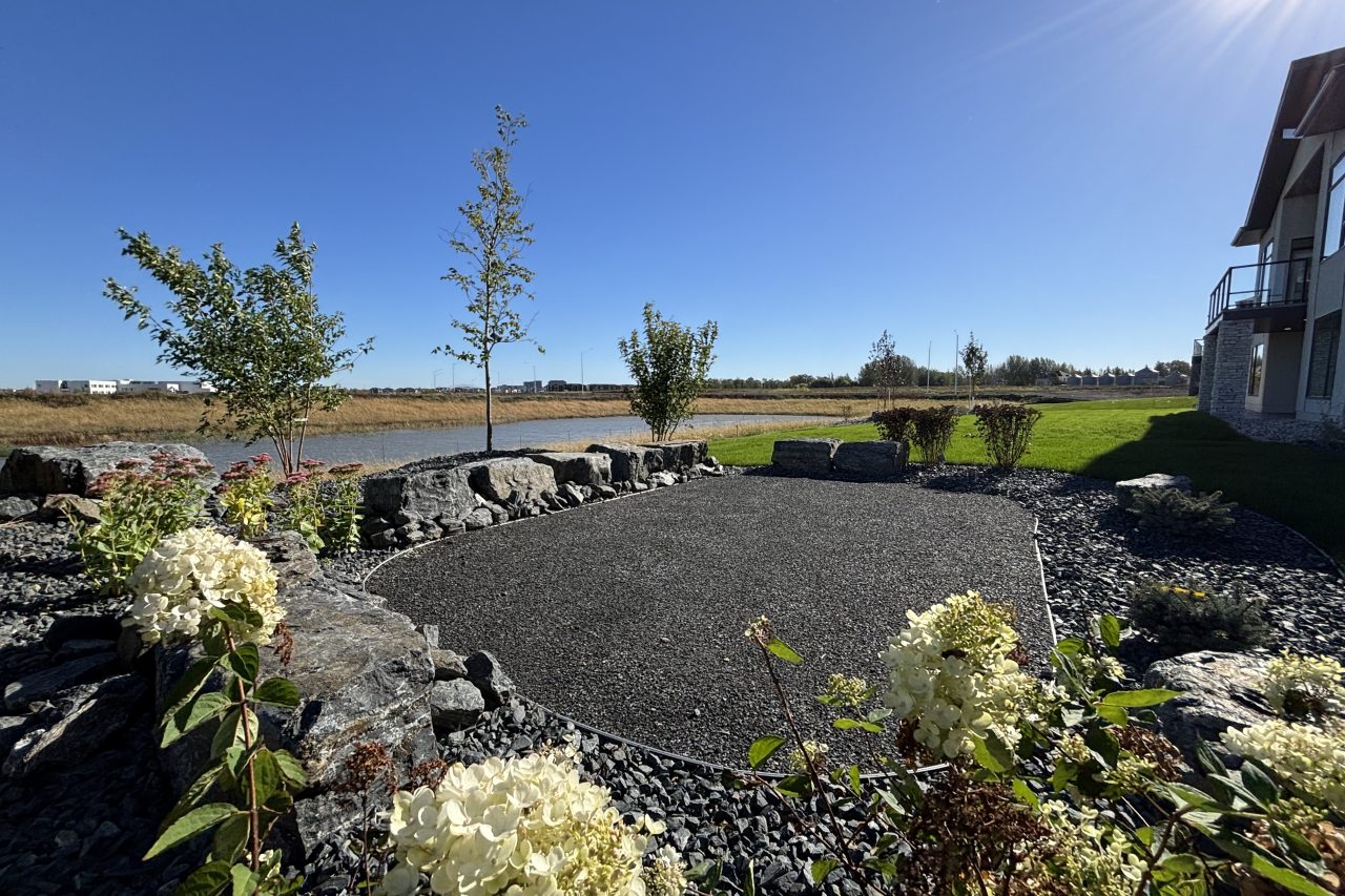 Limitless Landscaping softscaping and gravel area project in Winnipeg, Manitoba – Oasis Bend